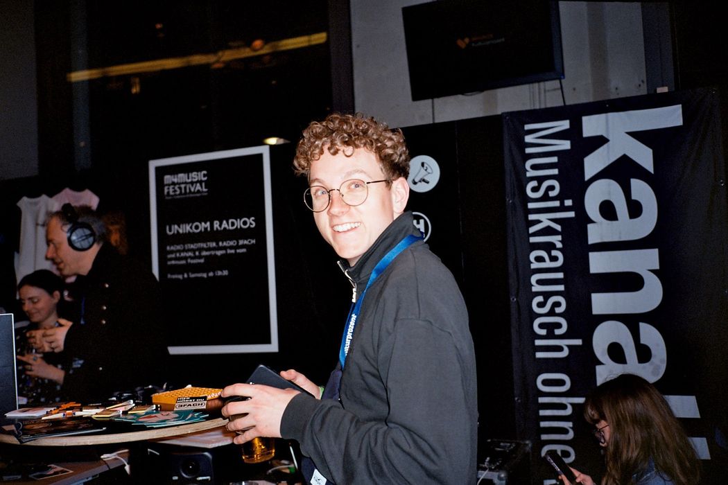 Outet sich als Veja-Schuh-und Freitag-Rucki-Enthusiast: Linus Bürgi